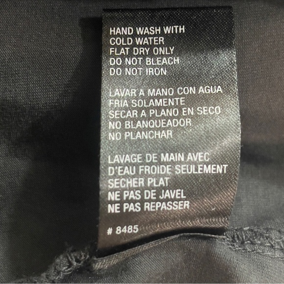 Sloane Rouge Laser Cut Raw Hem Tank Top Medium - Picture 7 of 7